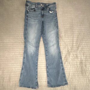 American Eagle Kickboot Next Level Stretch Low Rise jeans